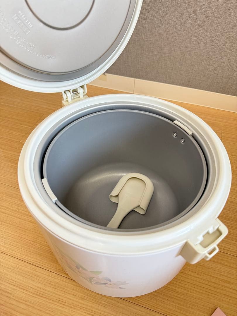 タイガー 花柄炊飯器 取扱説明書付き 1升5合炊 2.7リットル 保温専用