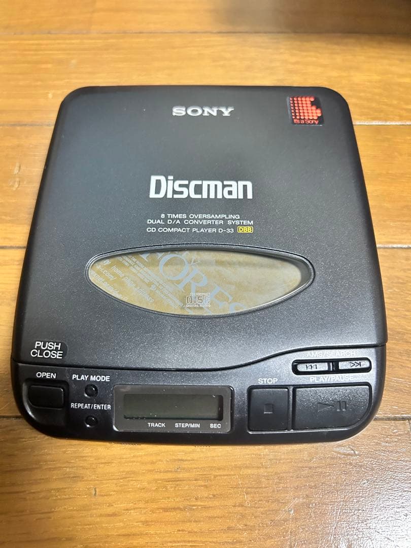 SONY Discman D-33 ポータブルCDプレーヤー　未使用に近い