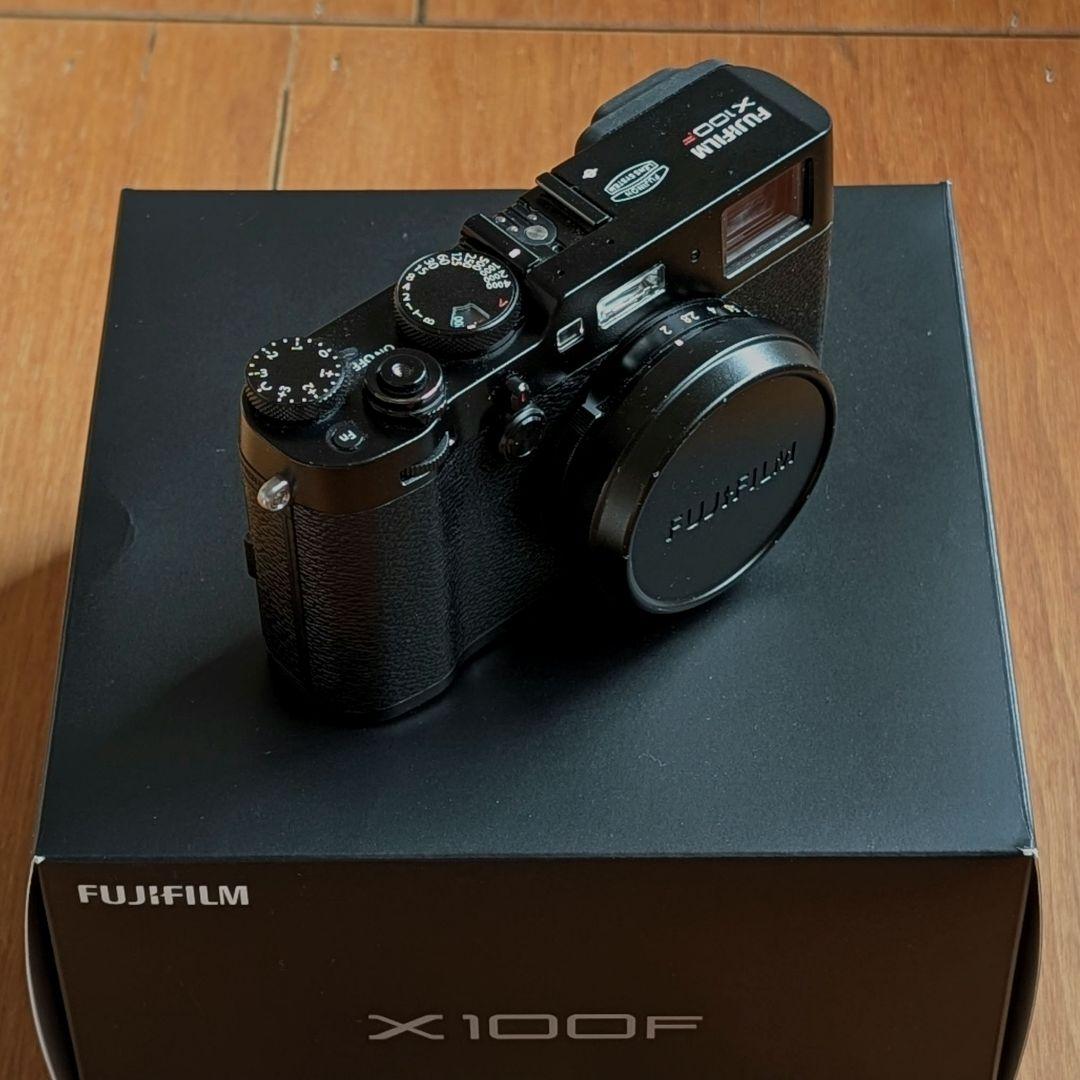 フィルムカメラ FUJIFILM X100F