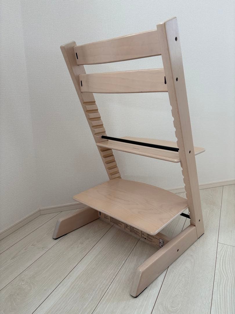 ストッケ　トリップトラップ　ホワイトウォッシュ　ベビーセット付　S/N6