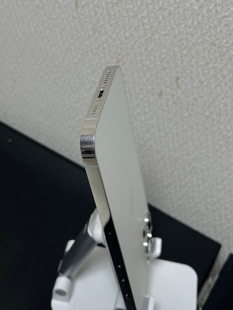 iPhone 12 Pro max シルバー 256GB SIMフリー