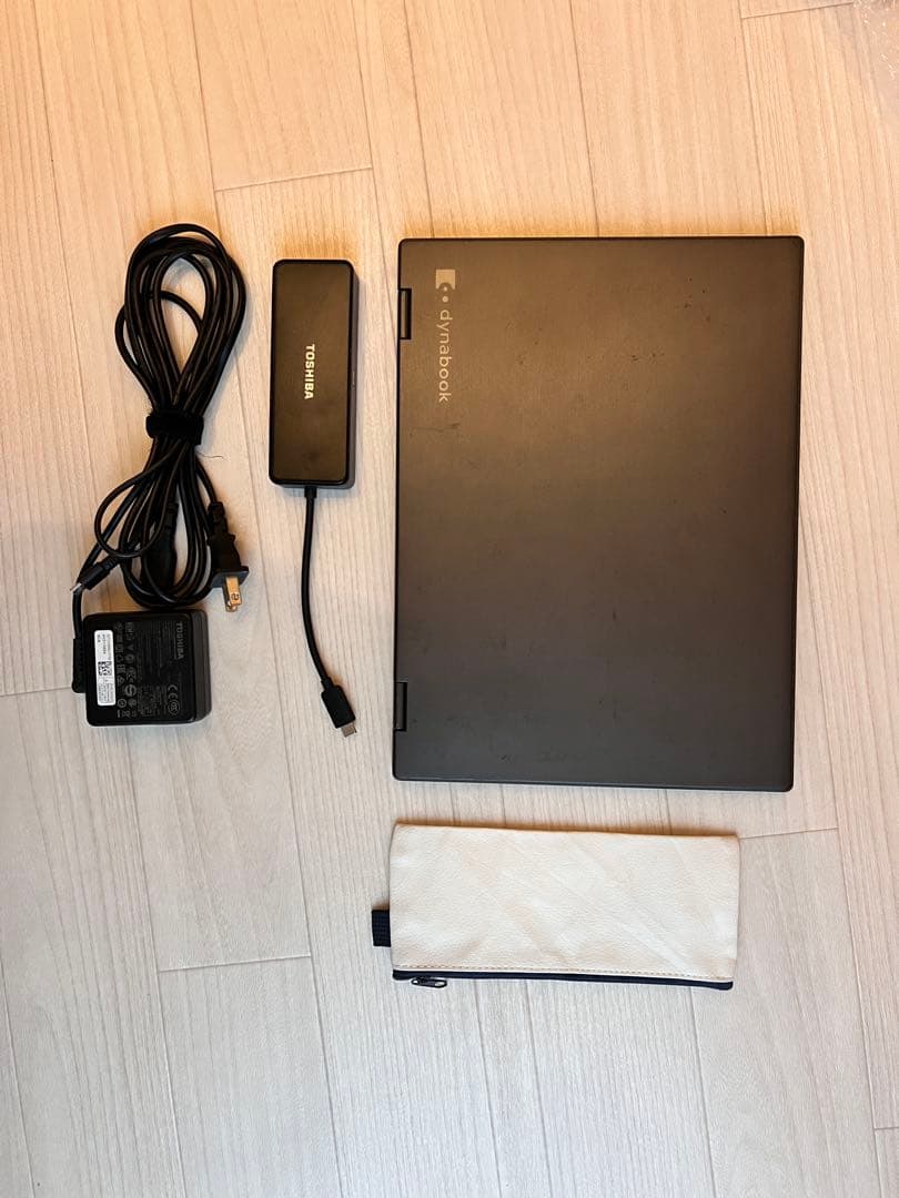 Dynabook ノートパソコン　V72/FMEPV72FMA-NNGAH