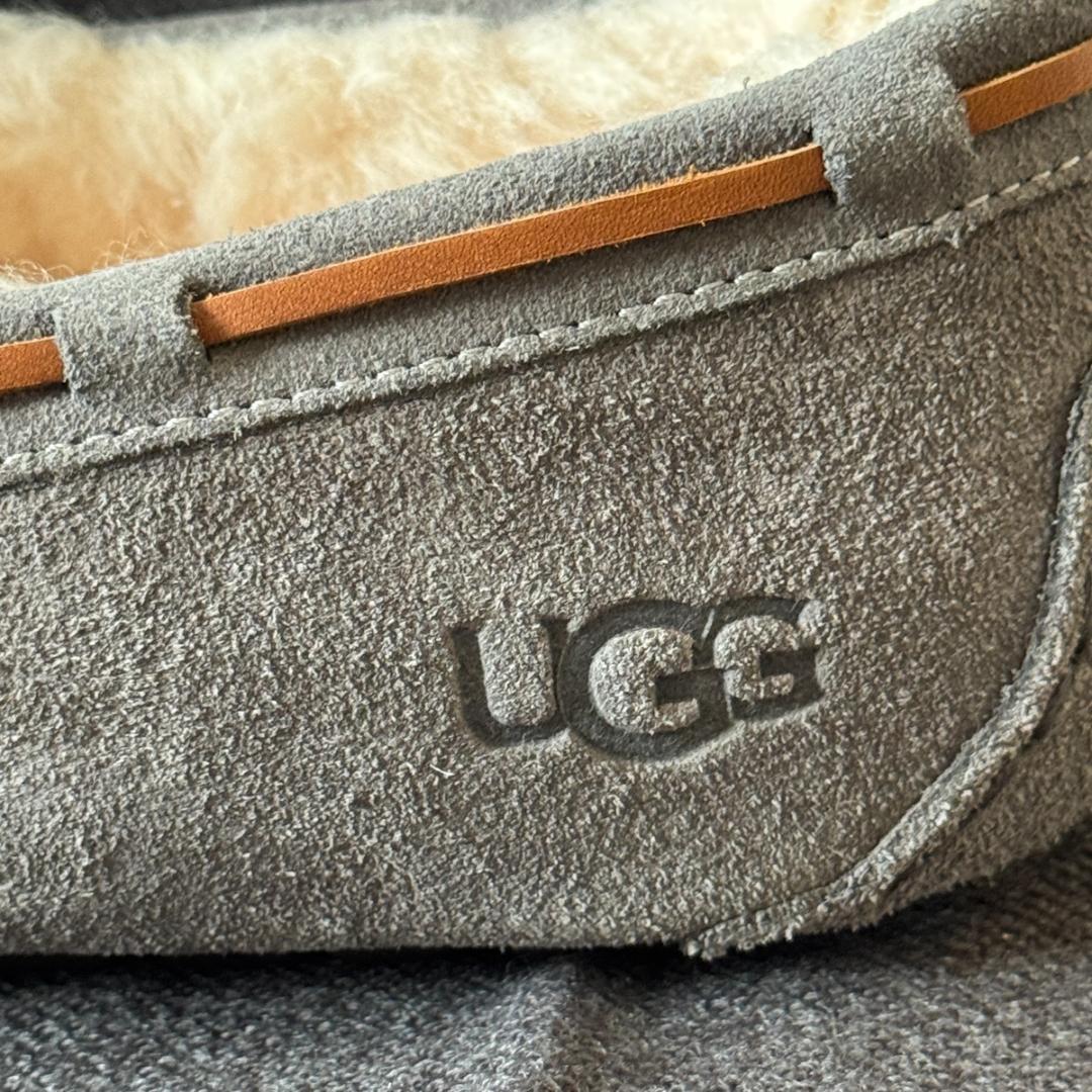 【新品】UGG グレー スエード モカシン 28.0 cm