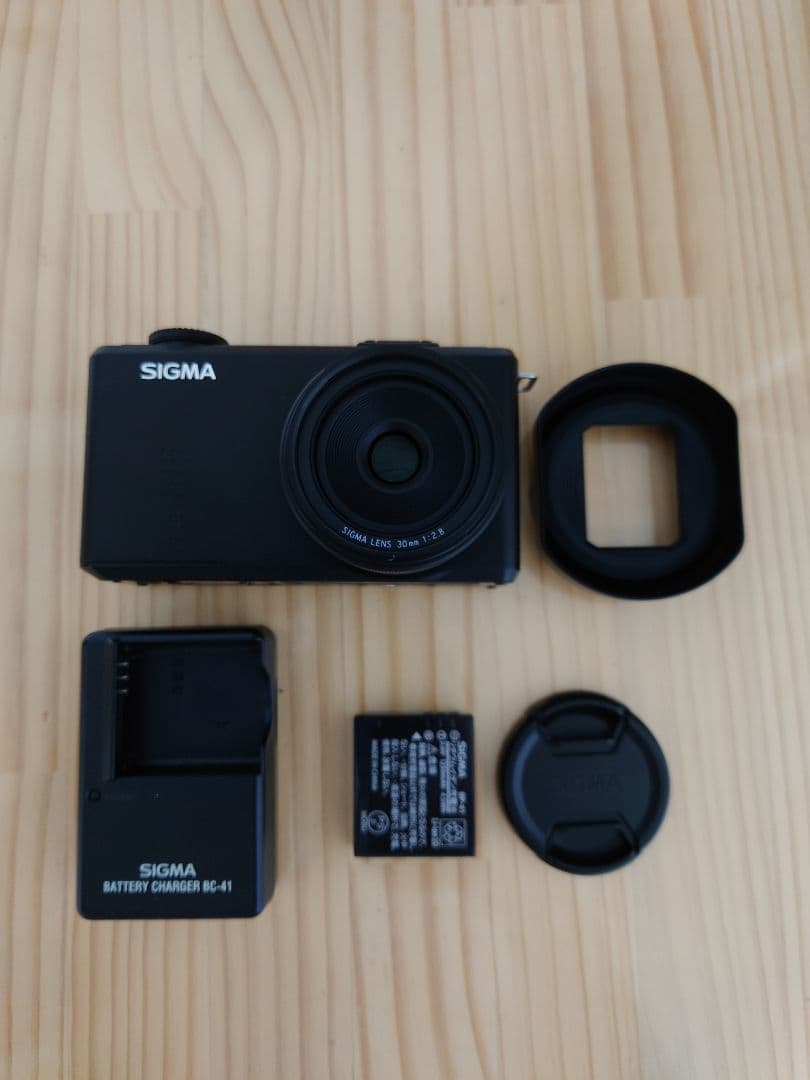 ★美品★ SIGMA シグマ DP2 Merrill メリル