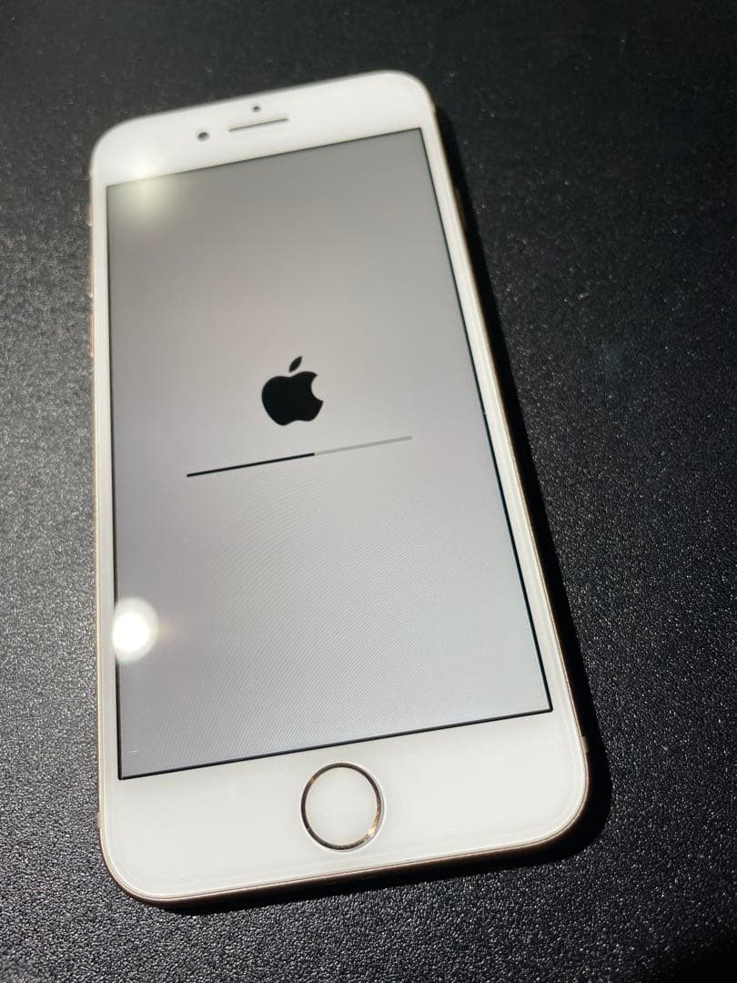 Apple iPhone 8ゴールド