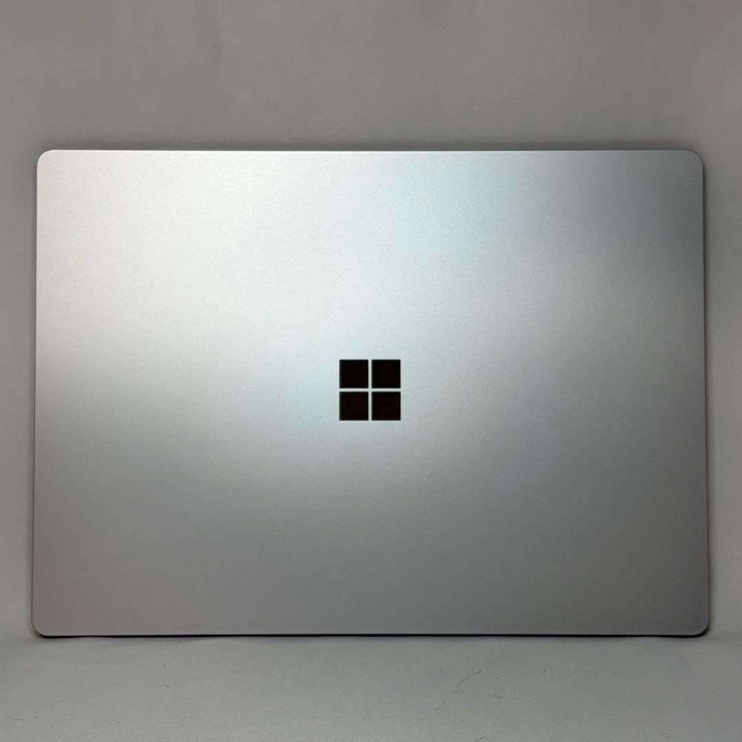 美品 Surface Laptop 5 第12世代 i5 8GB 13.5型