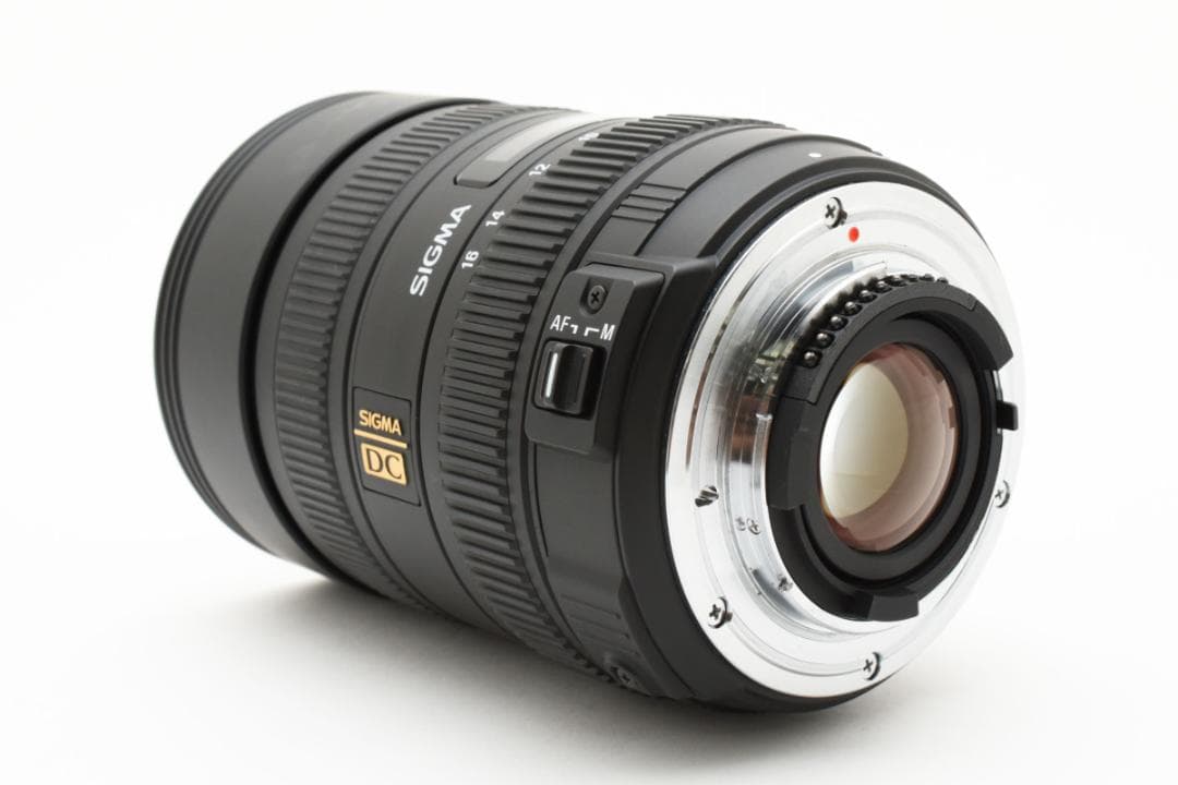 超美品　SIGMA 8-16 4.5-5.6 DG HSM NIKON M322