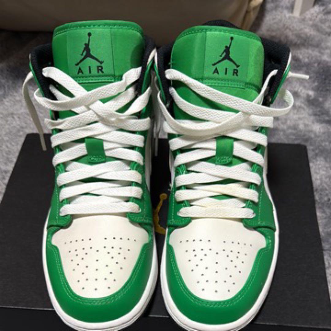 Nike Air Jordan 1 ラッキーグリーン
