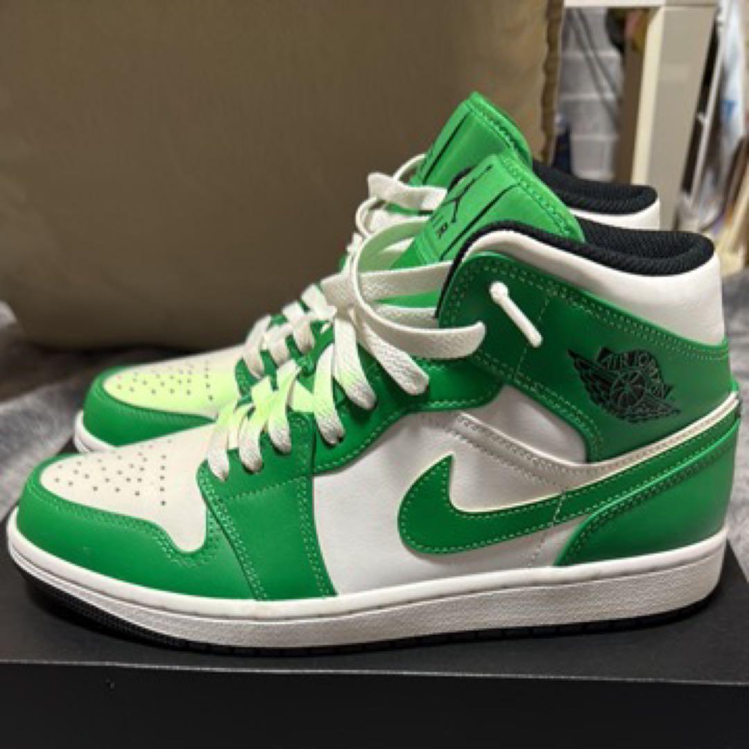 Nike Air Jordan 1 ラッキーグリーン
