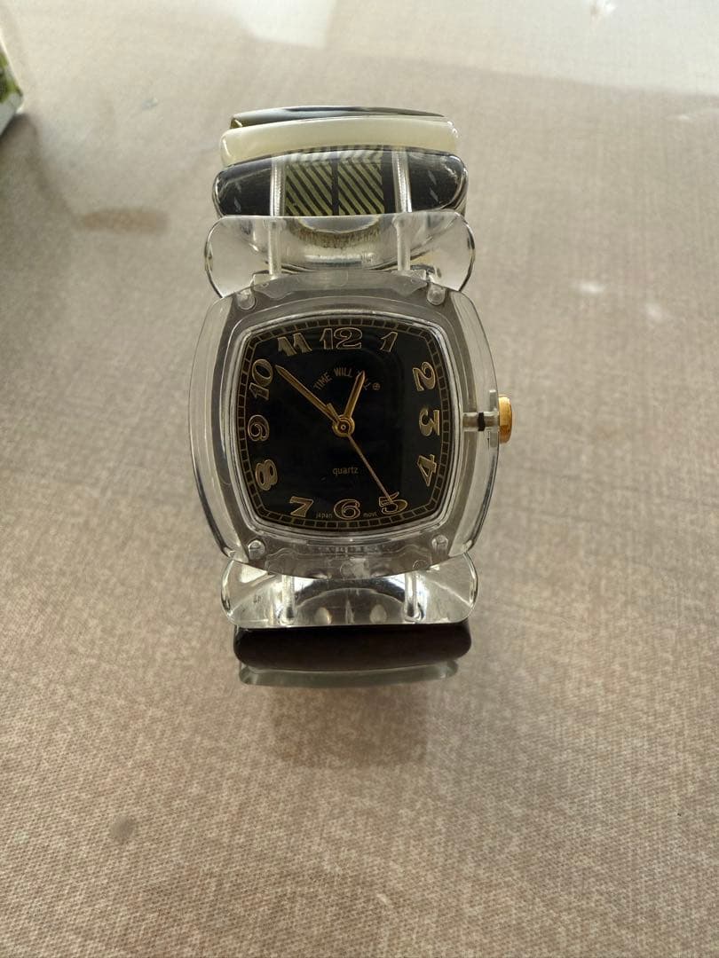 TimeWillTell スクエア型 ブラックダイヤル 時計