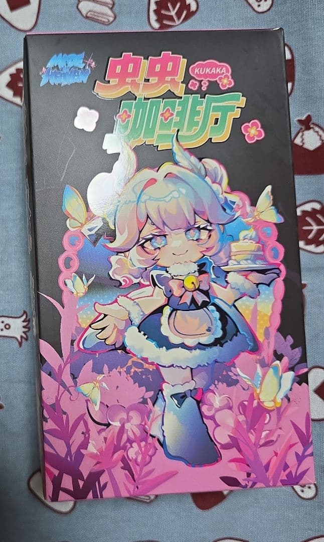 KUKAKA 虫虫カフェ ビビ　フィギュア