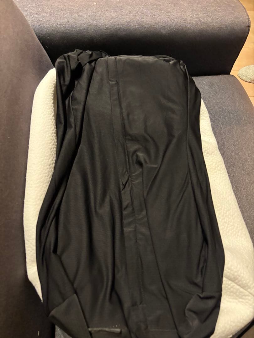 お値下げ不可！   ヒツジのいらない枕 極柔  黒カバー付き