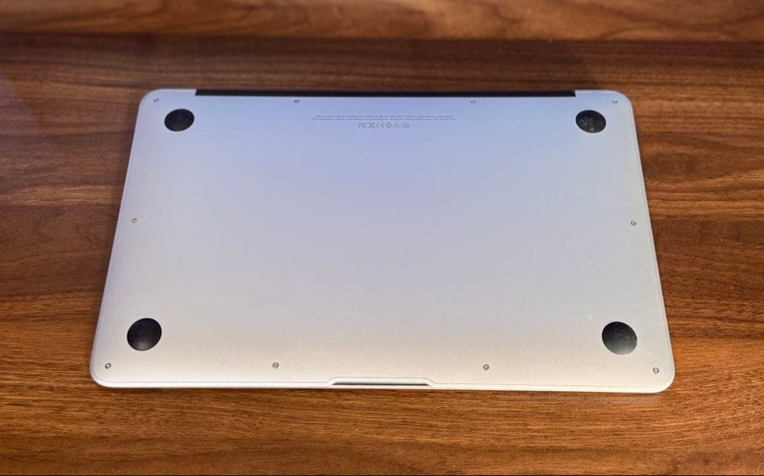 【美品】Apple MacBook Air 11インチ