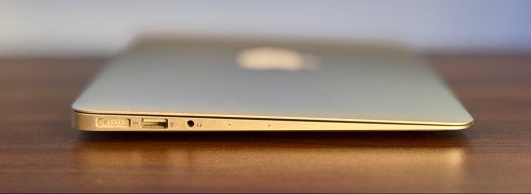 【美品】Apple MacBook Air 11インチ