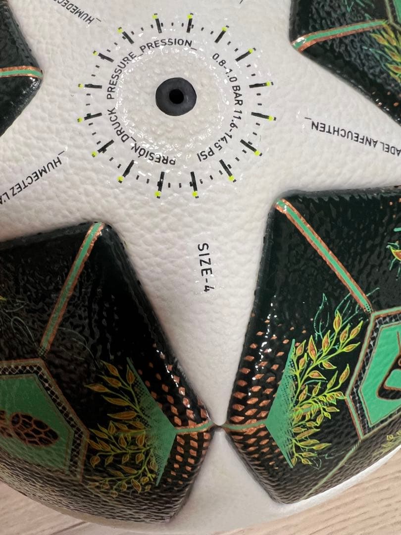 24-25Finalチャンピオンズリーグボール