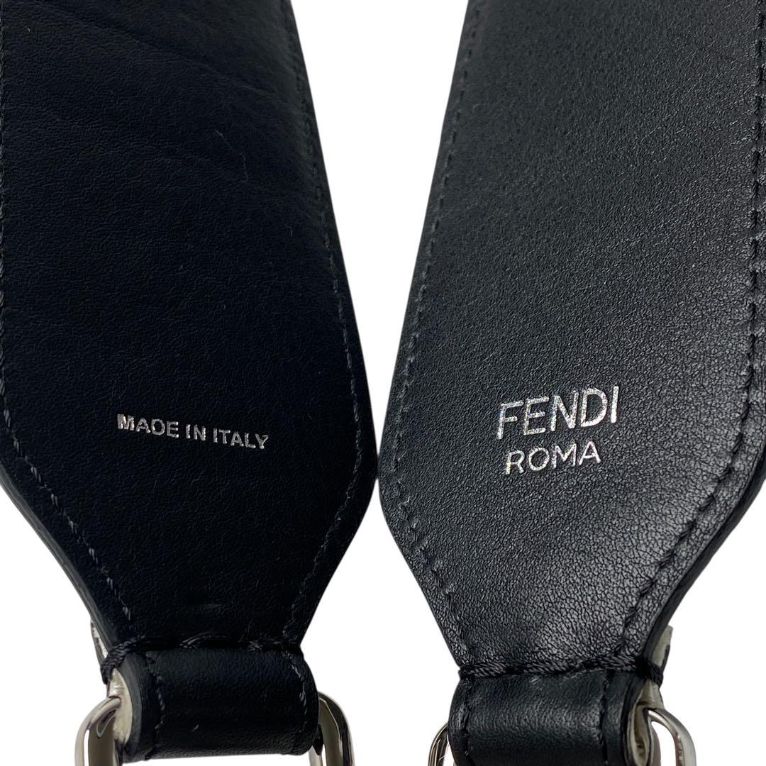 新品同様 フェンディ FENDI ズッカ ショルダーストラップ ファー