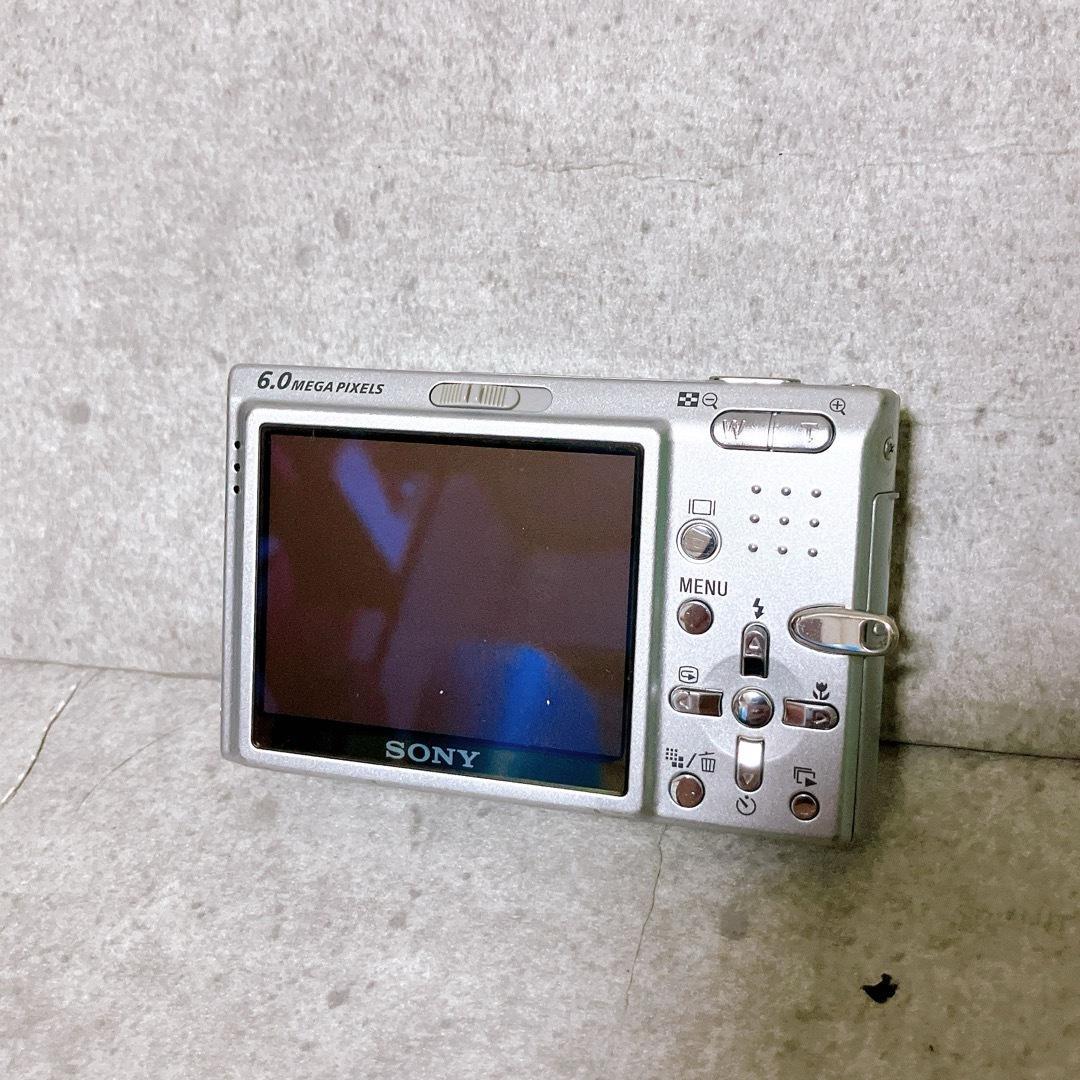 SONY Cyber-shot DSC-T9 コンパクトデジタルカメラ シルバー