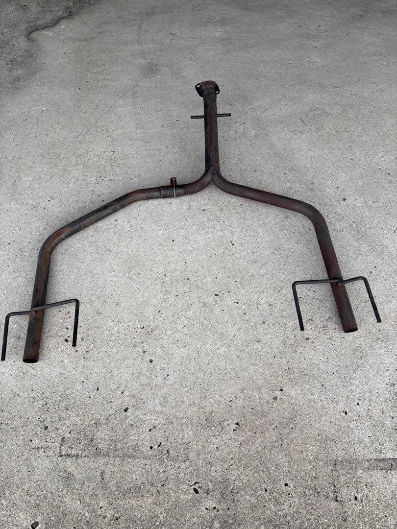 200系　クラウン　リアストレートマフラー