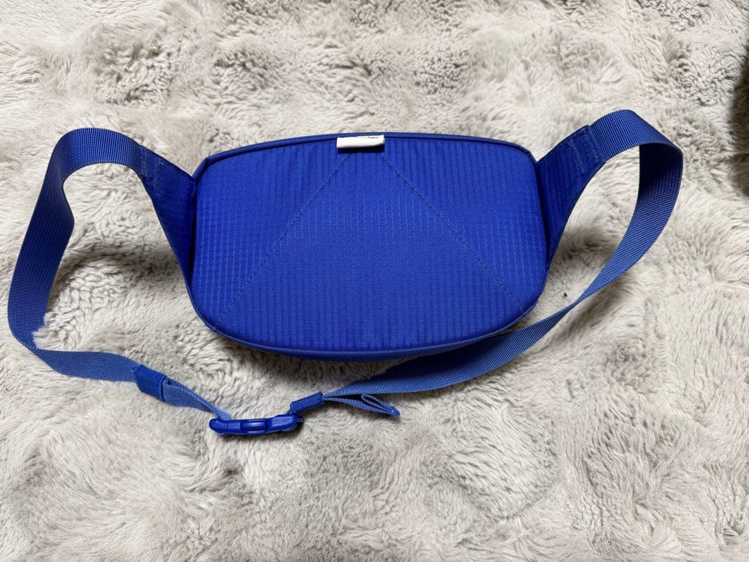 supreme ボディバック