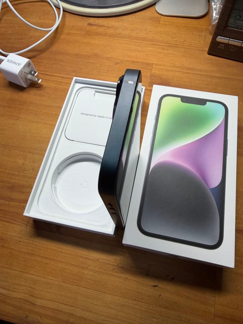 Apple iPhone 14 256GB ミッドナイト SiMフリー