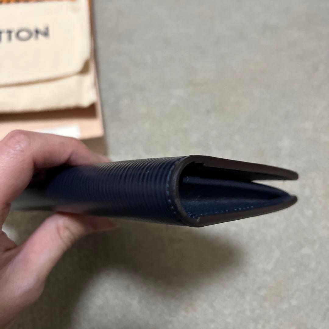 Louis Vuitton エピ　ポルトフォイユ・ブラザ