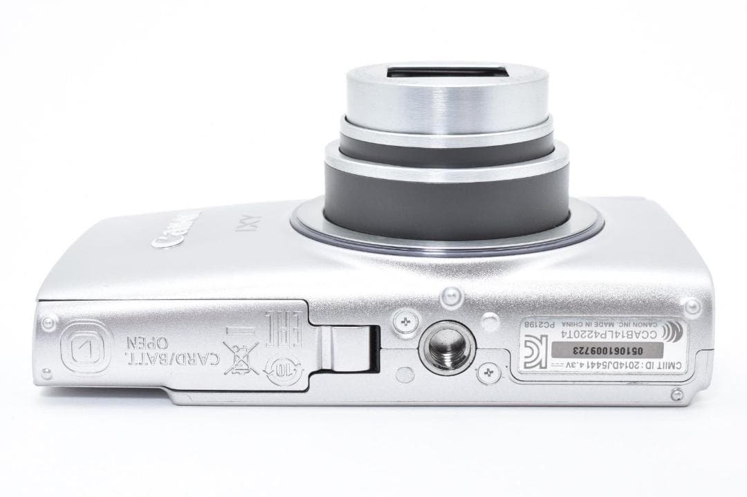 キヤノン CANON IXY640 コンパクトデジタルカメラ シルバー