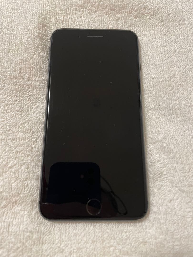 iPhone8Plus 256GBスペースグレイ 傷有り SIMロック解除済み