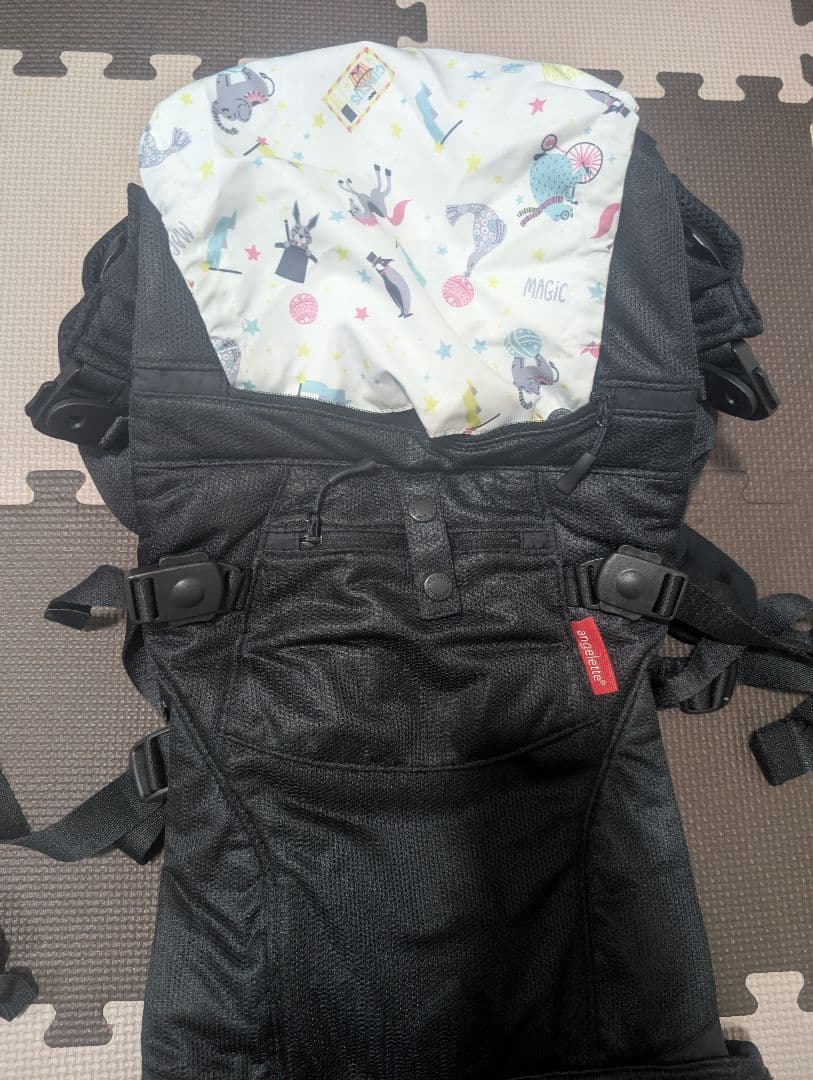 美品✧　抱っこ紐　アンジェレッテ　クアトロエアー3.2