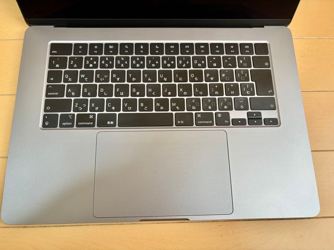 MacBook Air 15インチ M2(2023) 8GB/256GB