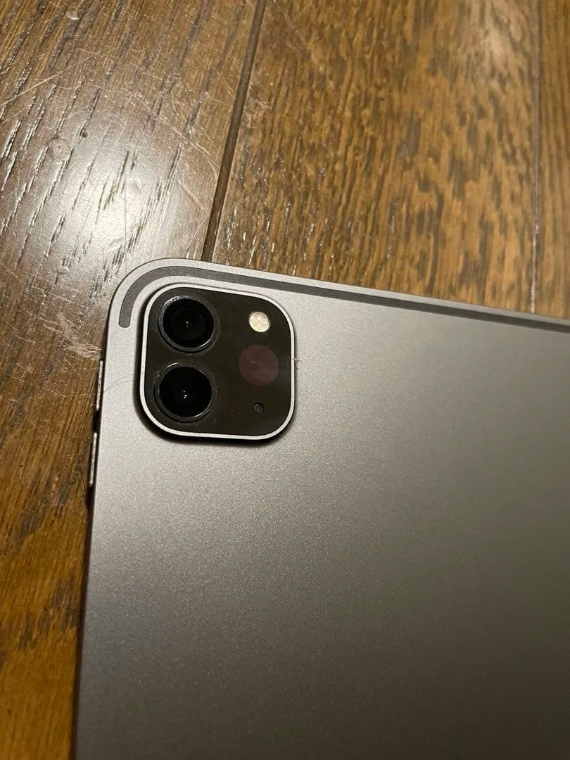 Apple iPad Pro 11インチ 第3世代　グレー 256GB カバー付