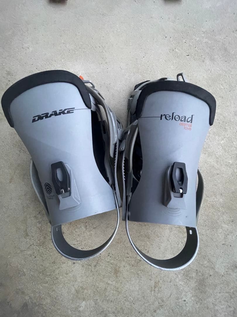 Drake Reload スノーボードビンディング グレー　M/L