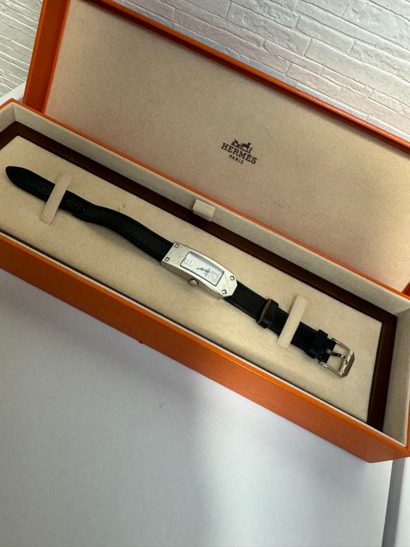 エルメス　HERMES ケリー　ウォッチ　時計　ブラック　箱付き