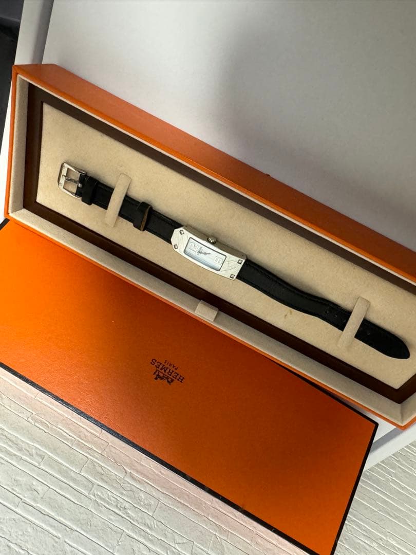 エルメス　HERMES ケリー　ウォッチ　時計　ブラック　箱付き