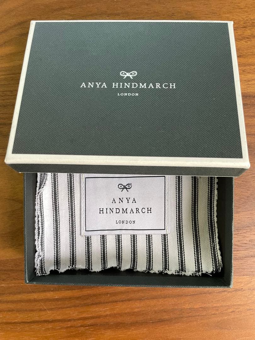 アニヤハインドマーチ　カードケース　ケース