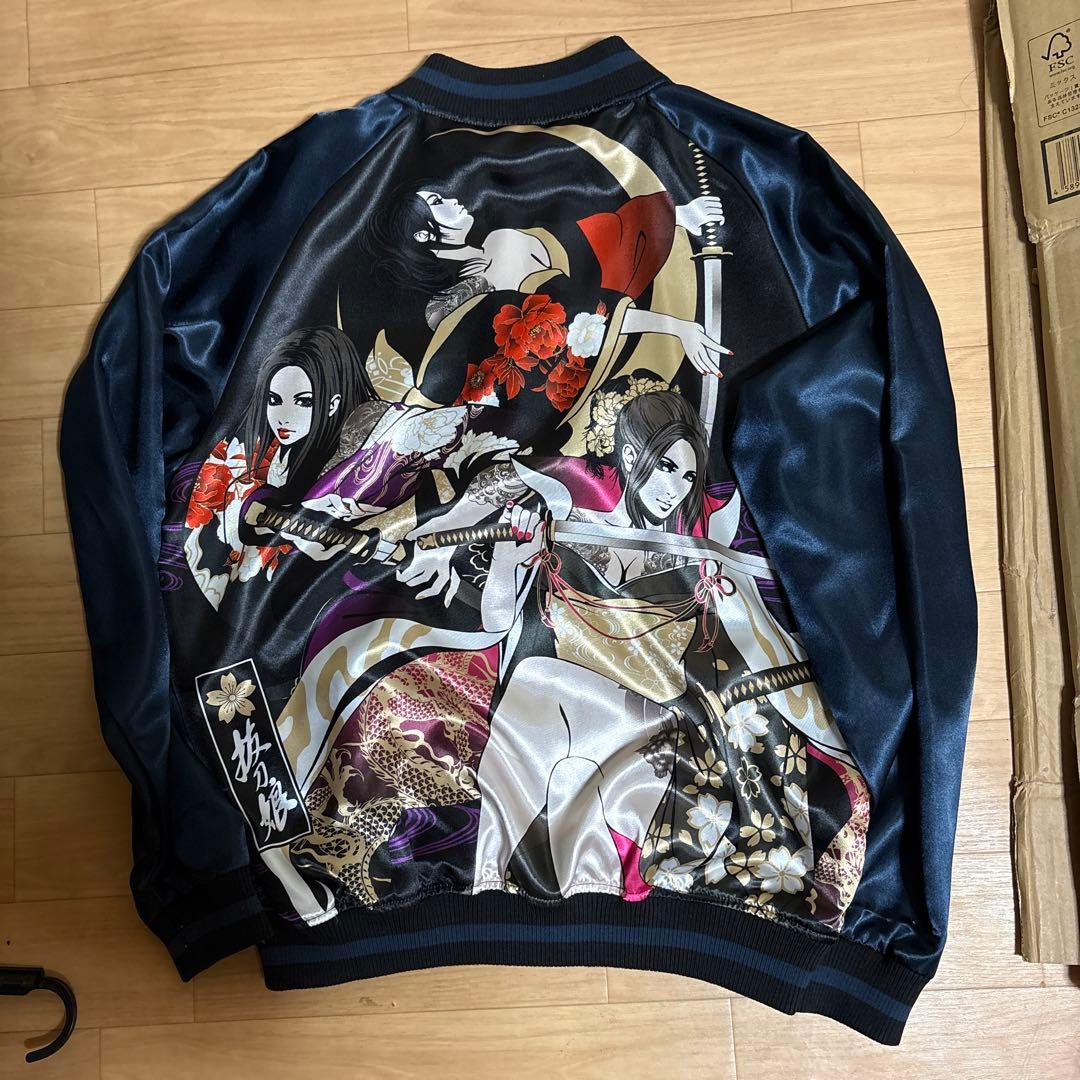 スカジャン 抜刀娘 サイズＬ タグ付き 未使用 3人娘 穂乃花 凛 葵