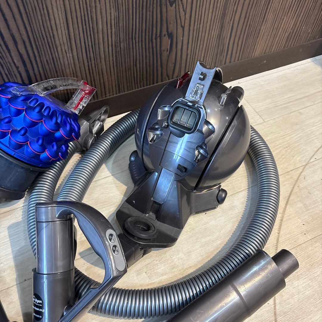 Dyson DC63 掃除機