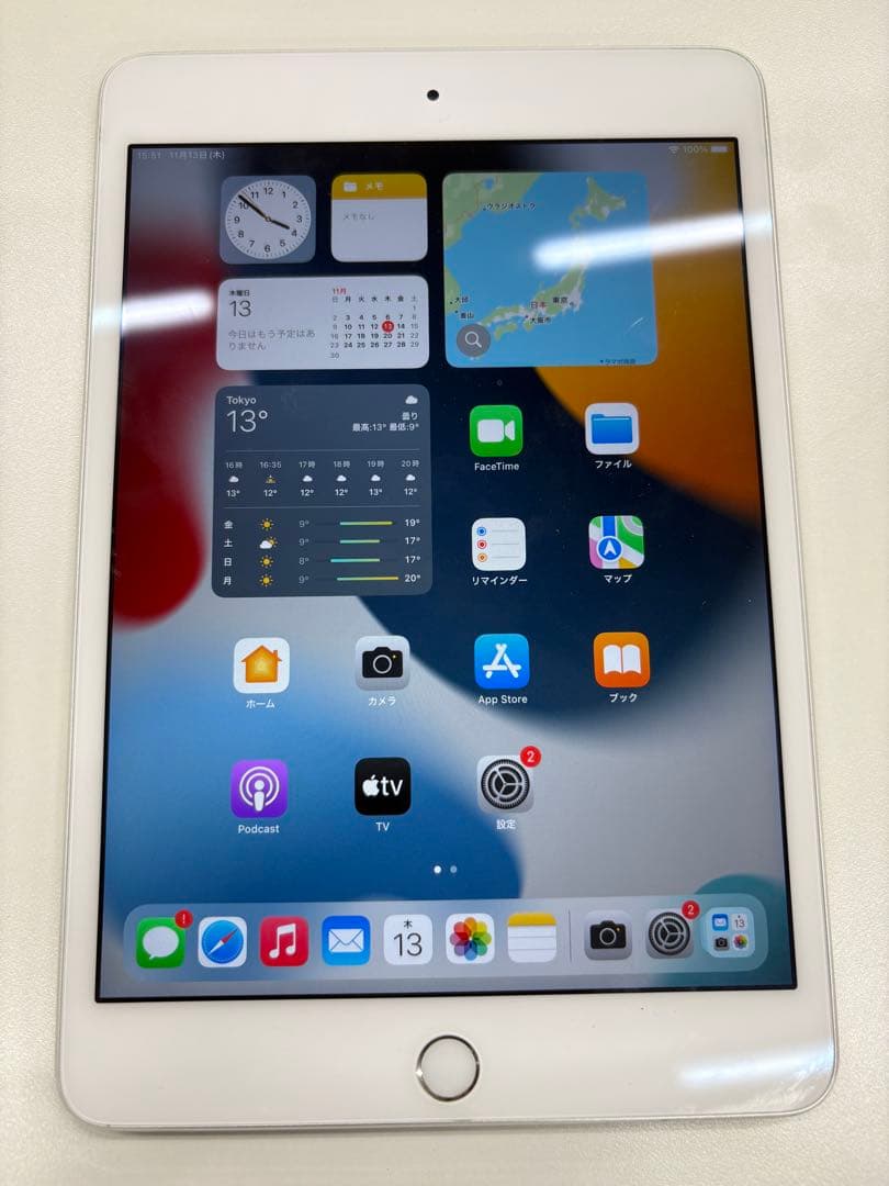 Apple iPad mini 4 128GB Wi﻿-﻿Fi シルバー