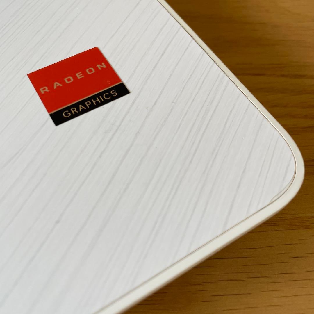 hp laptop 15-bw0xx ノートパソコン　Windows10