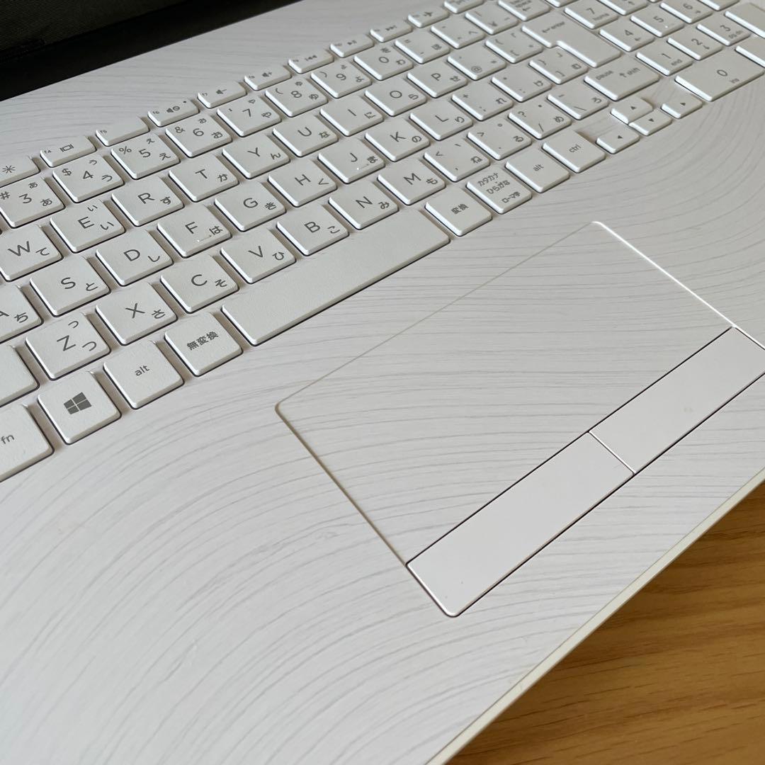 hp laptop 15-bw0xx ノートパソコン　Windows10