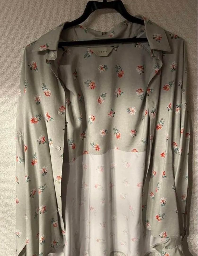トップス Jieda Flower oversize shirt