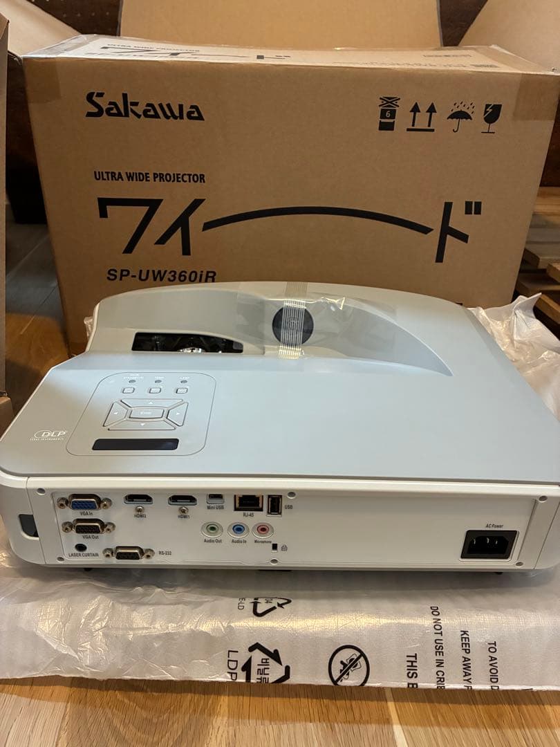 【価格交渉OK】Sakawa SP-UW360iR ウルトラワイドプロジェクター