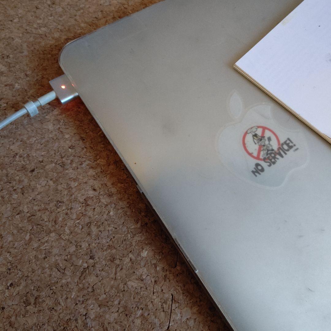 【お値下げ】MacBook Air 2013年 カバー付き