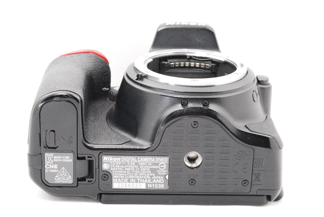 Nikon D5600 Wi-Fi機能搭載でスマホ転送！届いてすぐ使える♪