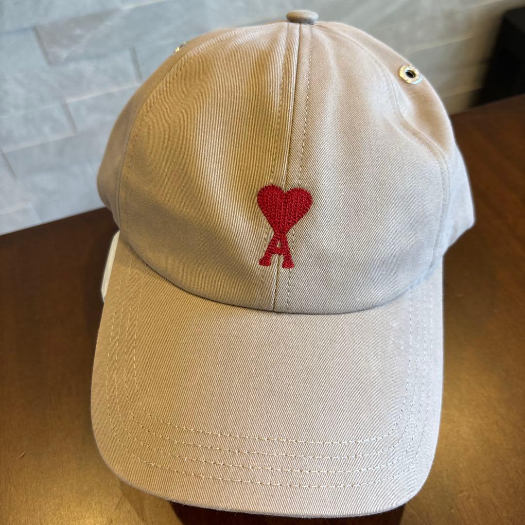 【極美品】AMIPARIS キャップ