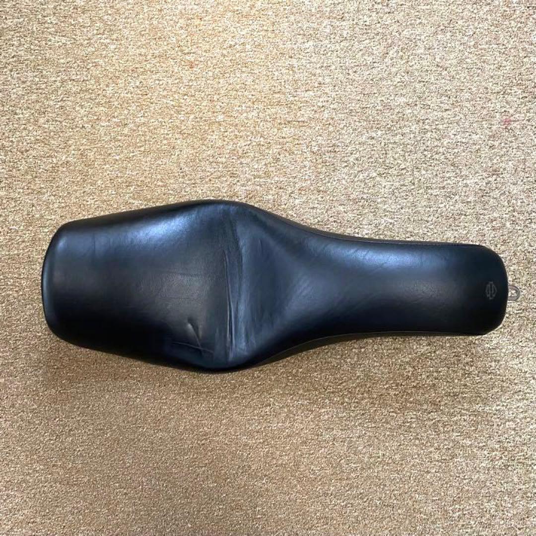 ハーレー純正シート　FXDBI ストリッパーシート