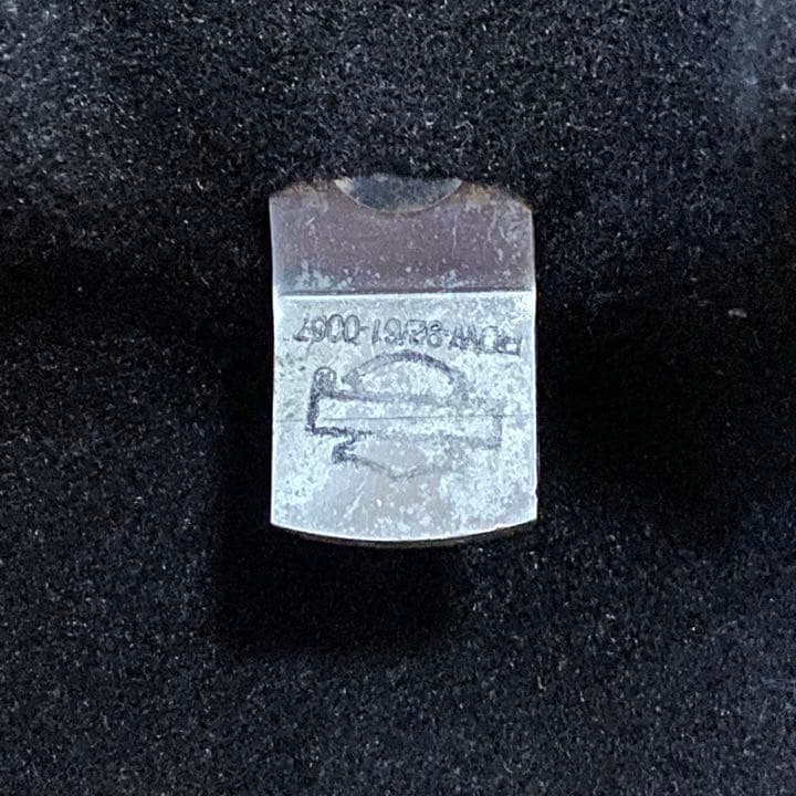 ハーレー純正シート　FXDBI ストリッパーシート