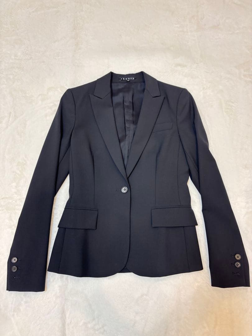 美品　セオリー theory ブラック セットアップ パンツスーツ サイズ2