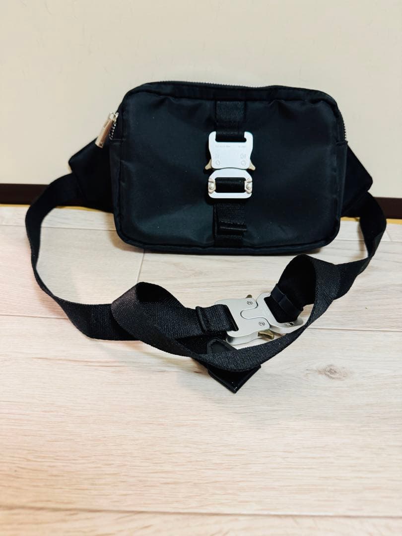 Alyx アリクス　ショルダーバッグ　男女兼用