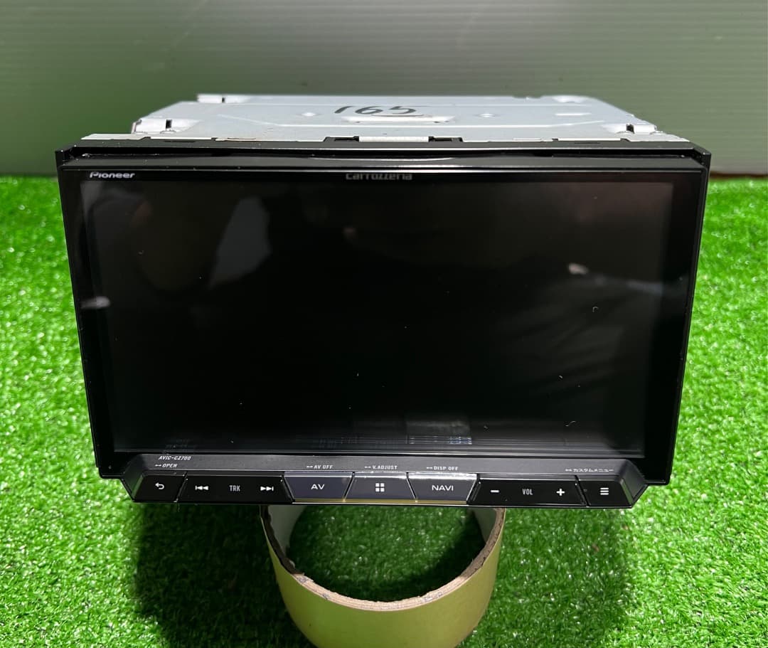 パイオニアAVIC-CZ700 フルセグナビ。地図データ2016年版動作確認済み