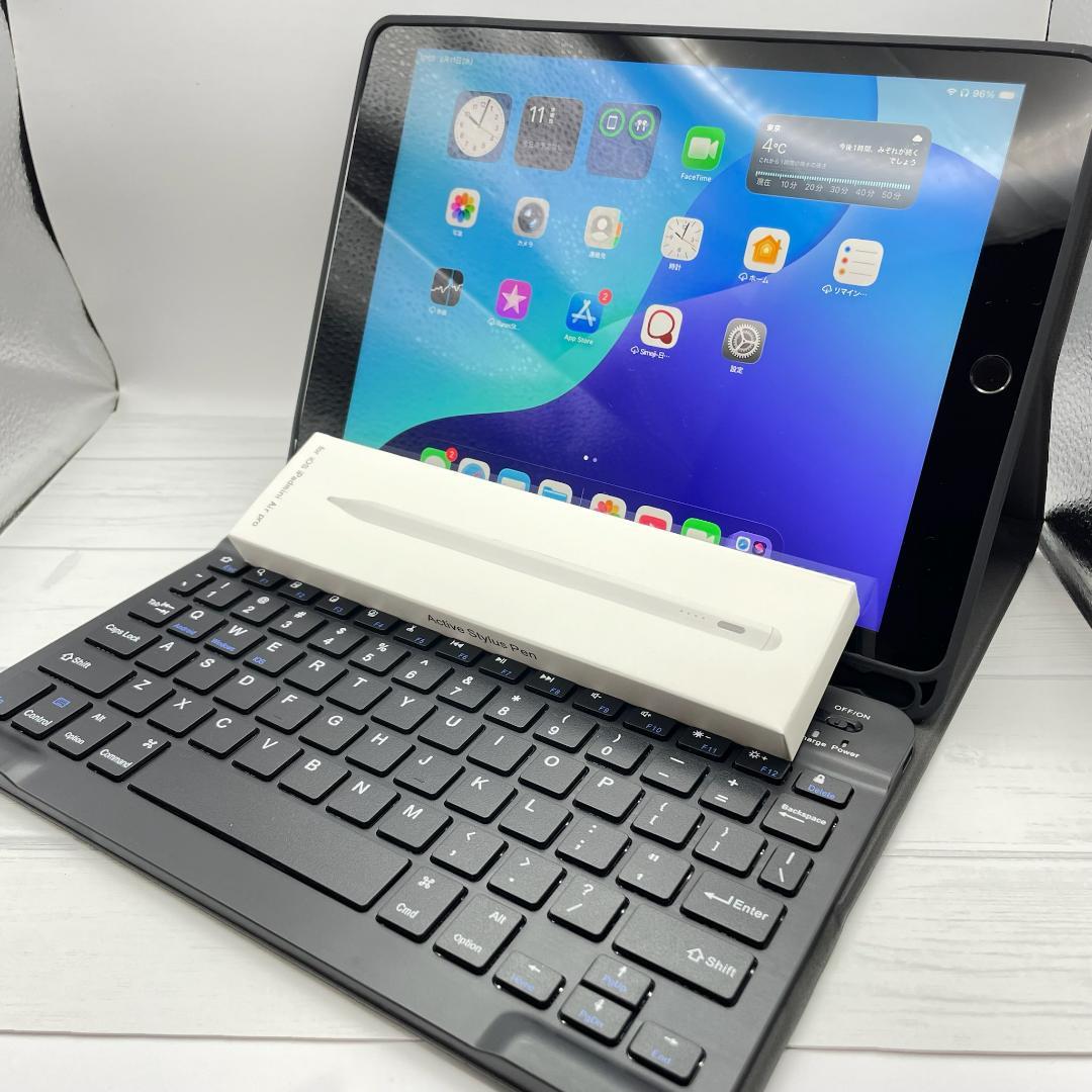 【美品】iPad 第9世代 キーボードケース＋ペンシルセット